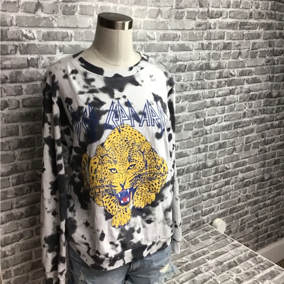 Def Lepard - Picture 1 of 6